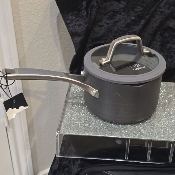 Calphalon Simply Easy System 1.5Qt Saucepan w/ Lid - Picture 4 of 6